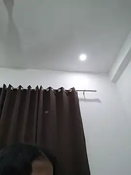 hottydisha stripchat live cam model