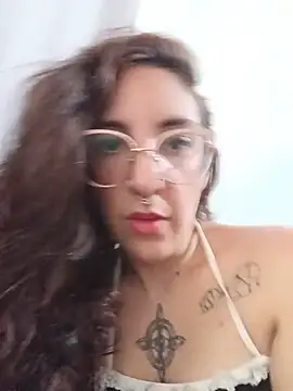 Melinerd stripchat live cam model