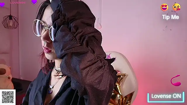 Cuore_kazx stripchat live cam model
