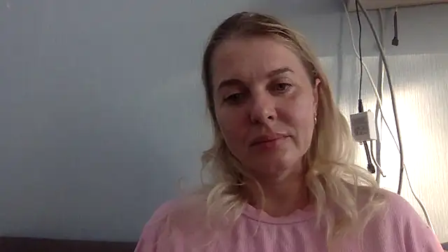 vanilaecho457 stripchat live cam model