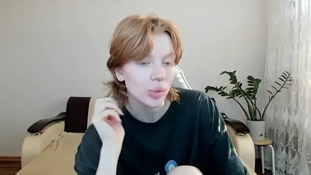 StellaDavis stripchat live cam model