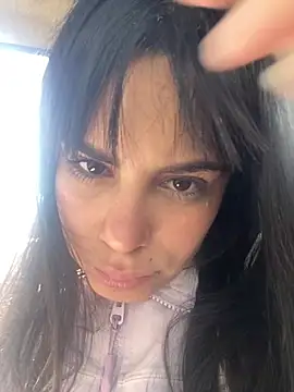 luliporras stripchat live cam model