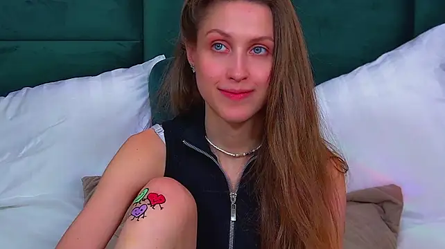 HaileyArden stripchat live cam model