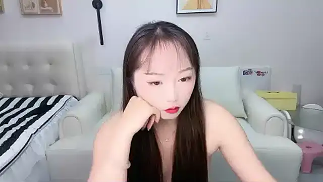 LinLin-2 stripchat live cam model