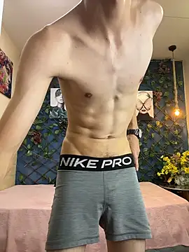 maxim_rod stripchat live cam model