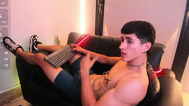 Dark_Valentino_ stripchat live cam model