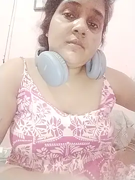 Komal_6331 stripchat live cam model