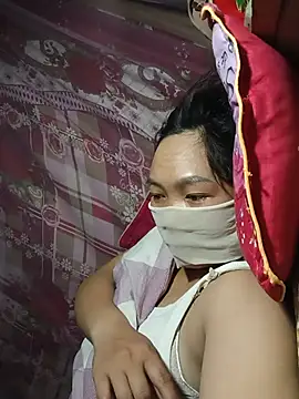 Hiha-nn stripchat live cam model
