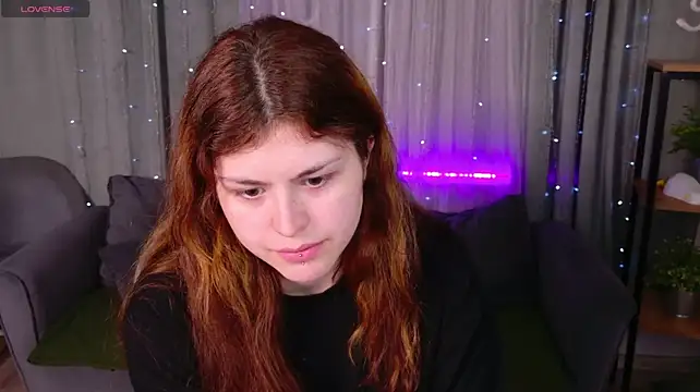 MySteisha stripchat live cam model