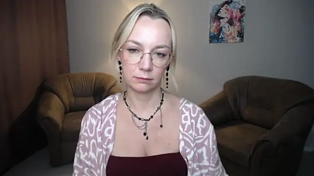 Ava_Elior stripchat live cam model
