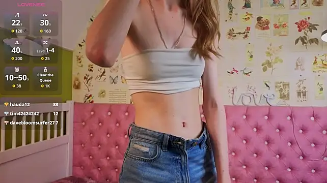 AaronTharrington stripchat live cam model