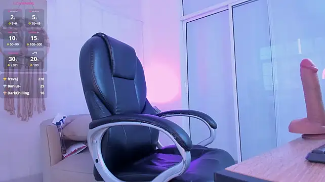 tiny_isawii stripchat live cam model