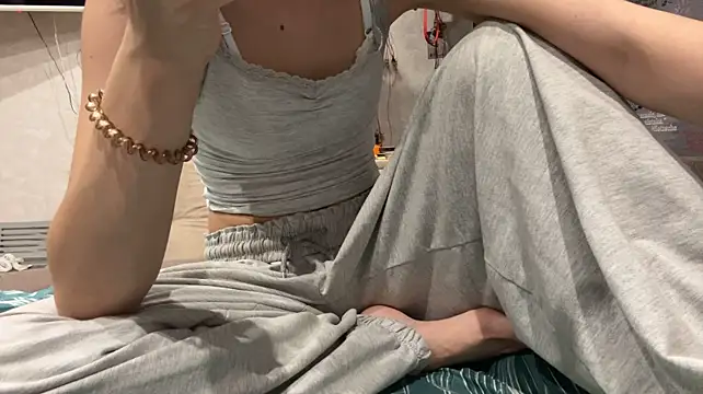 LianaSchweppes stripchat live cam model