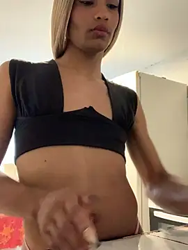 Dariana-Valentina stripchat live cam model