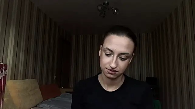 MyraRidler stripchat live cam model