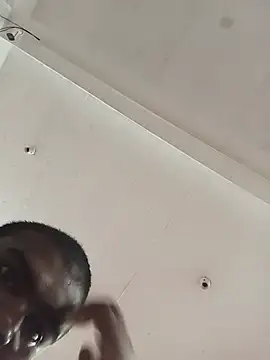 Sudharshan077 stripchat live cam model