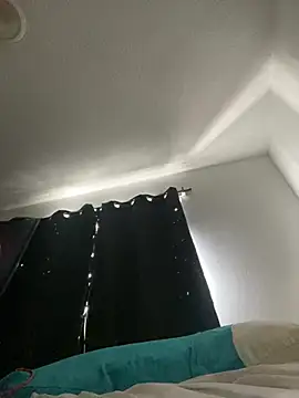 GusanoDelicioso stripchat live cam model