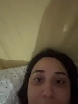 ICEGLOSS stripchat live cam model
