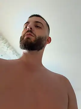 Pablo_Hornyguy95 stripchat live cam model