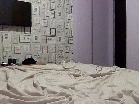KetyLovee stripchat live cam model
