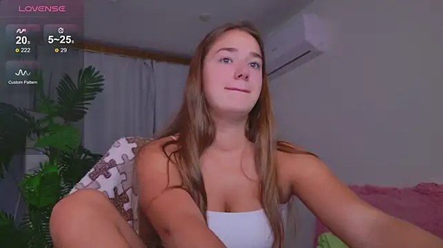 LovelyJessie stripchat live cam model