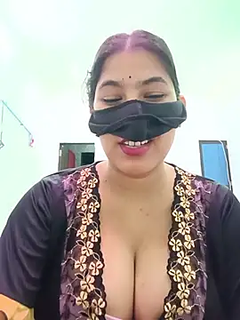 Radhaji_hot stripchat live cam model