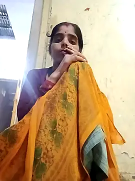 Rishika_hot stripchat live cam model