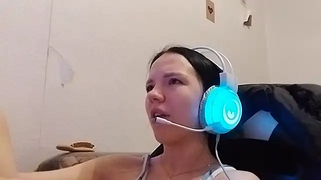 TommyeRodeen stripchat live cam model