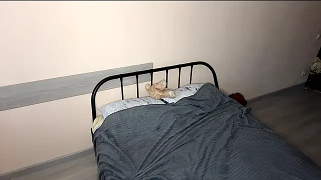 LunaTimpt stripchat live cam model