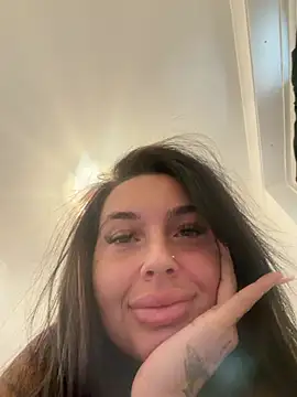 DimondXoxx stripchat live cam model