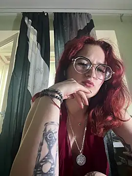 Persefoha stripchat live cam model