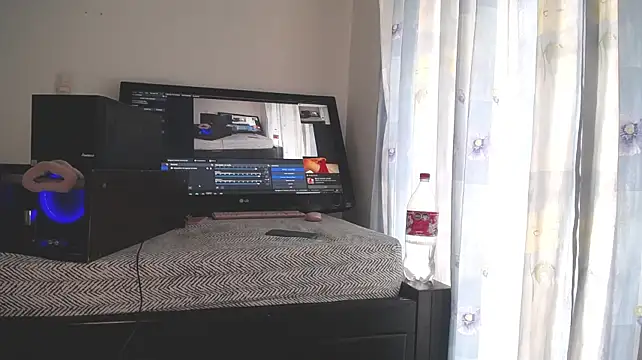 eolicasex stripchat live cam model