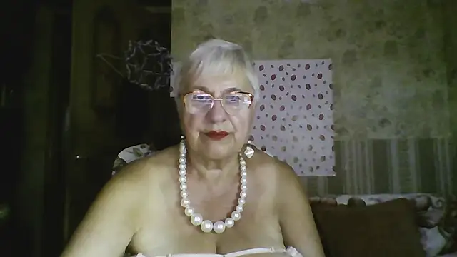 SweetCherry27 stripchat live cam model