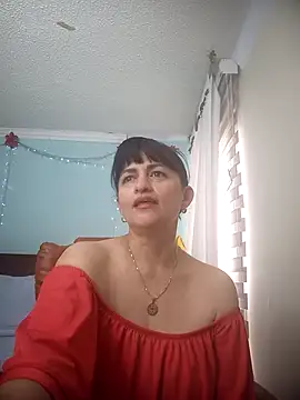 ISABEEL_SOFIA01 stripchat live cam model
