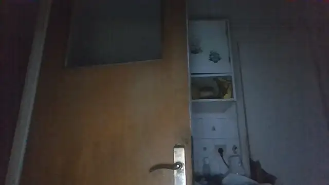 mariusica1@xh stripchat live cam model