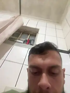 Smallboybigworld stripchat live cam model