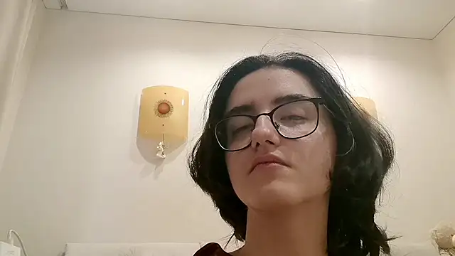 TameshaCreggett stripchat live cam model