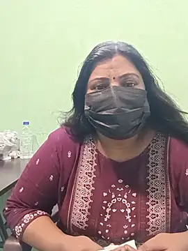 Tamil_Milf stripchat live cam model