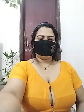 Star--Girl stripchat live cam model