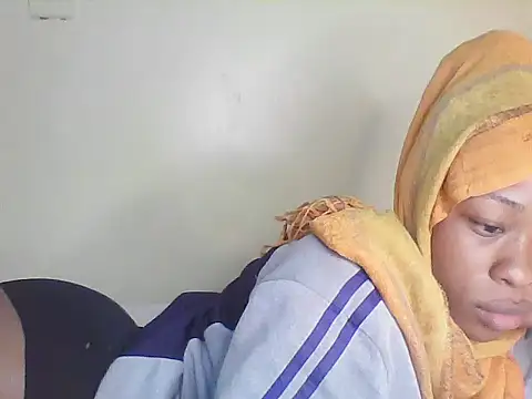 bubble_candi stripchat live cam model