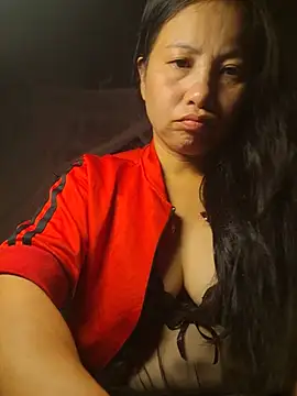 Yai_baby stripchat live cam model