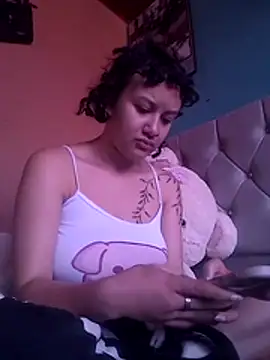 eden1ladys stripchat live cam model
