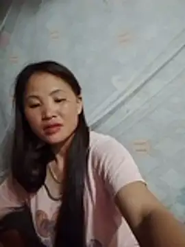 Mie-Miee stripchat live cam model