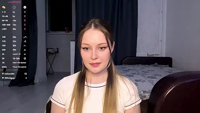 MarryFerarri stripchat live cam model