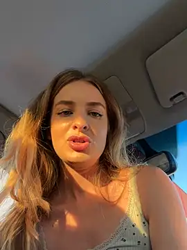 EvieEvans stripchat live cam model