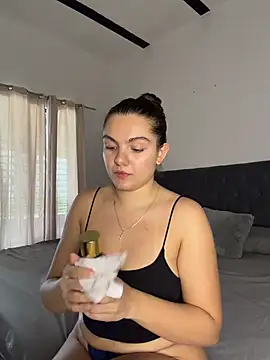 Eva_stark10 stripchat live cam model