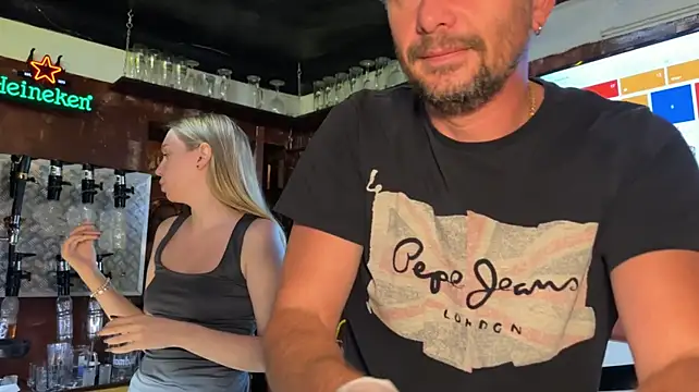 dirtypub stripchat live cam model