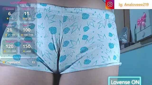 ana_studio stripchat live cam model