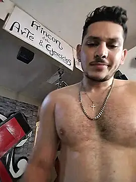 Xhurroo stripchat live cam model