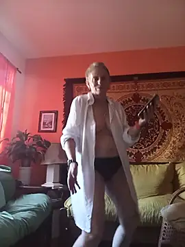 Elianarol stripchat live cam model
